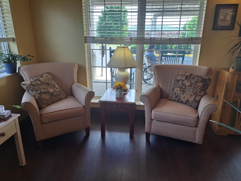 AUGUSTA NURSING & REHAB CENTER nursing home in FISHERSVILLE, VA - Photo 5 of 5