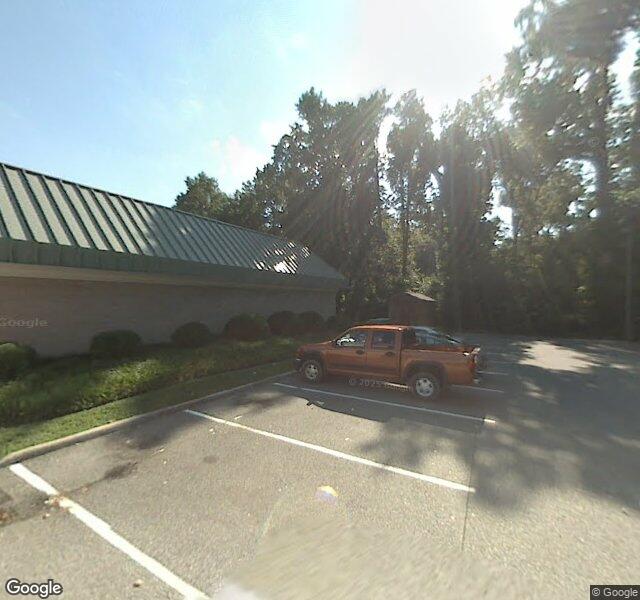 THE NEWPORT NURSING AND REHABILITATION CENTER nursing home in NEWPORT NEWS, VA - Photo 2 of 2