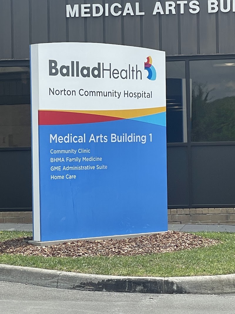 NORTON COMMUNITY HOSPITAL SNF UNIT nursing home in NORTON, VA - Photo 4 of 10