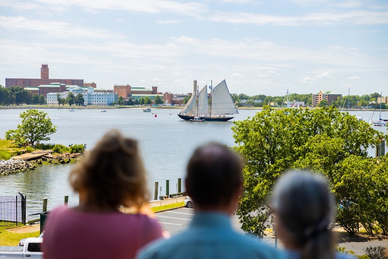 HARBOR'S EDGE nursing home in NORFOLK, VA - Photo 3 of 10