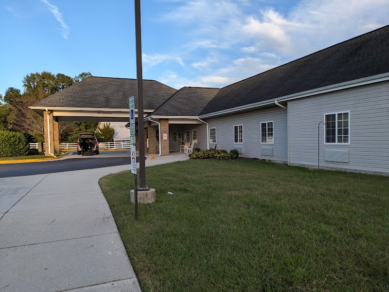 DINWIDDIE HEALTH AND REHAB CENTER nursing home in PETERSBURG, VA - Photo 4 of 5