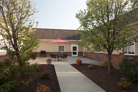 TYLER'S RETREAT AT IRON BRIDGE nursing home in CHESTER, VA - Photo 5 of 5