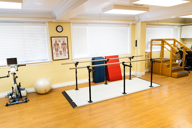 AVAMERE REHABILITATION AT PARK WEST nursing home in SEATTLE, WA - Photo 4 of 5