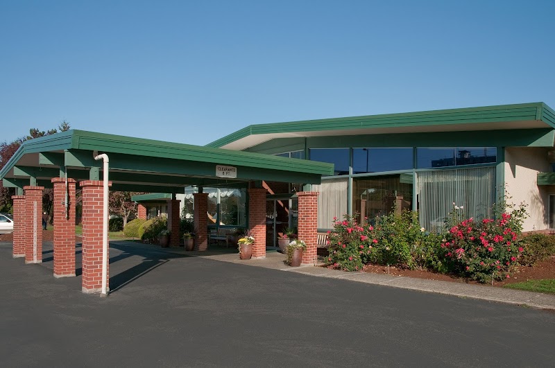 LIFE CARE CENTER OF PUYALLUP nursing home in PUYALLUP, WA - Photo 3 of 10