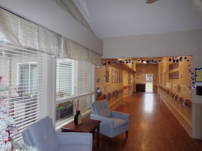 BROOKFIELD HEALTH AND REHAB OF CASCADIA nursing home in BATTLE GROUND, WA - Photo 4 of 5