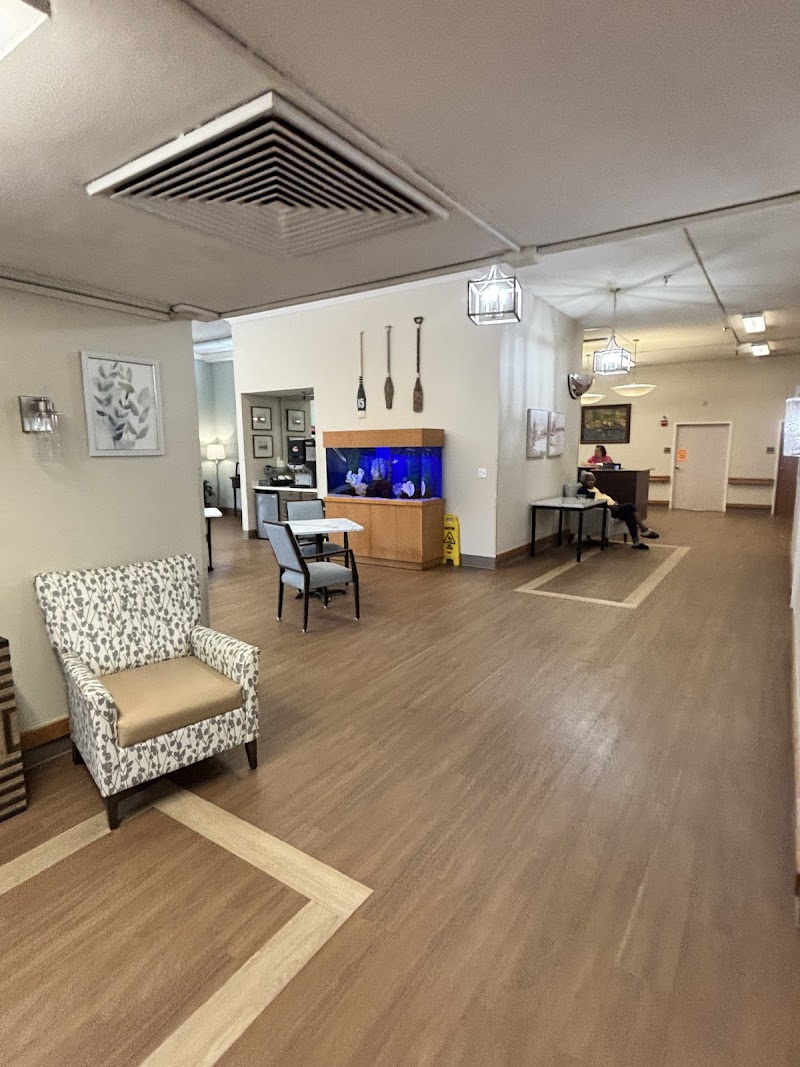 LIFE CARE CENTER OF KIRKLAND nursing home in KIRKLAND, WA - Photo 4 of 5