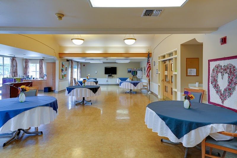 AGILITY HEALTH AND REHABILITATION nursing home in UNIVERSITY PLACE, WA - Photo 3 of 10