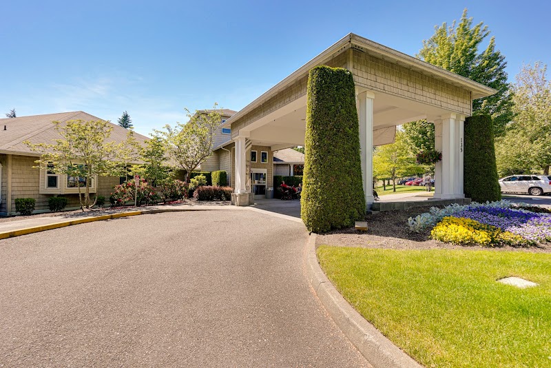 AVALON CARE CENTER -  FEDERAL WAY nursing home in FEDERAL WAY, WA - Photo 4 of 5
