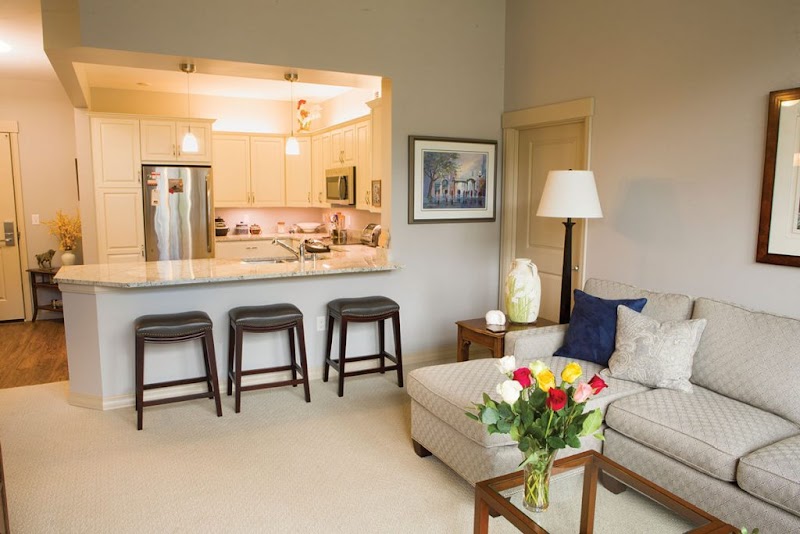 BRIARWOOD AT TIMBER RIDGE nursing home in ISSAQUAH, WA - Photo 5 of 10