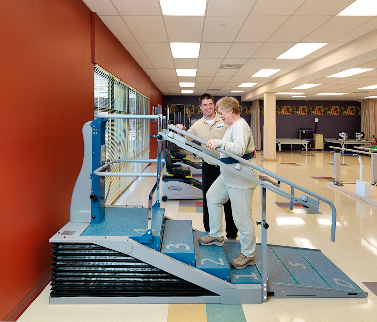 LACEY POST ACUTE & REHABILITATION nursing home in LACEY, WA - Photo 3 of 10