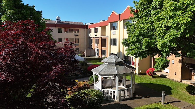 TRANSITIONAL CARE CENTER OF SEATTLE nursing home in SEATTLE, WA - Photo 2 of 10