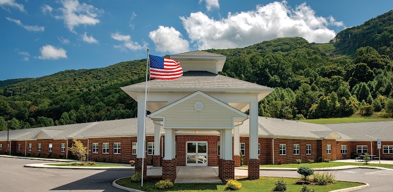 MERCER HEALTHCARE CENTER nursing home in BLUEFIELD, WV - Photo 2 of 3