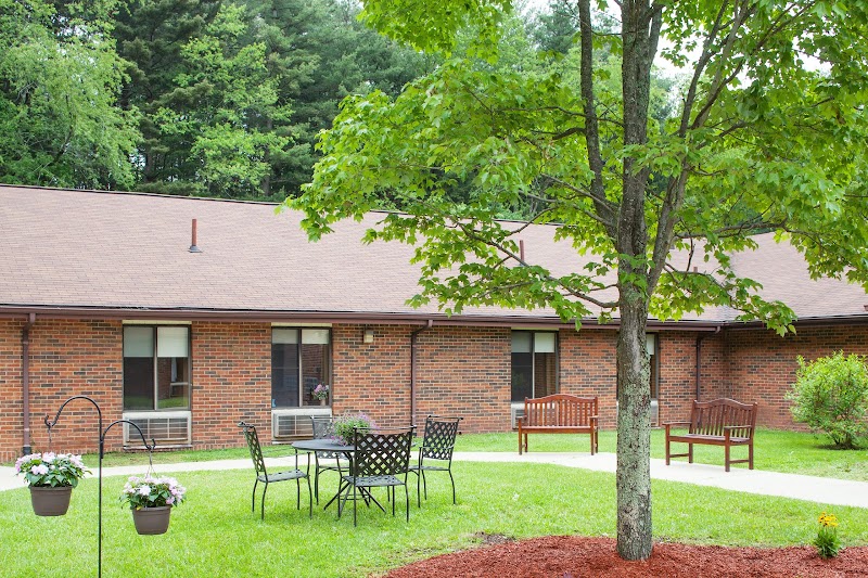 SALEM CENTER nursing home in SALEM, WV - Photo 3 of 5