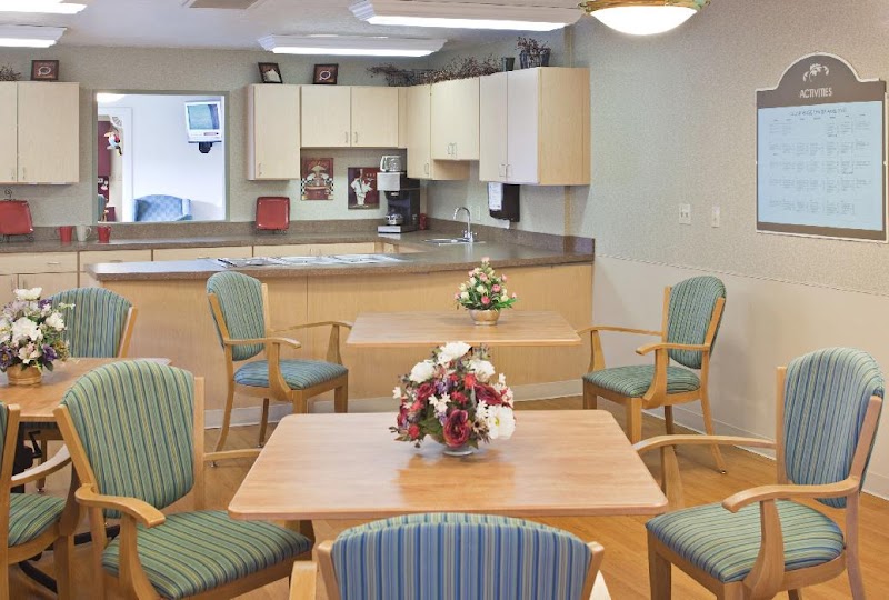 CEDAR RIDGE CENTER nursing home in SISSONVILLE, WV - Photo 3 of 5