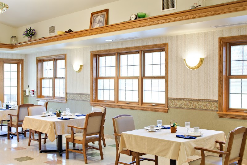 PARKERSBURG CENTER nursing home in PARKERSBURG, WV - Photo 3 of 5