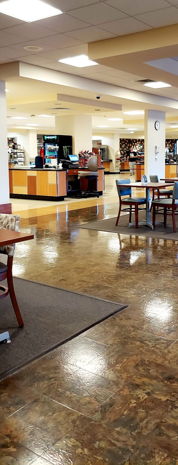 UNITED TRANSITIONAL CARE CENTER nursing home in BRIDGEPORT, WV - Photo 5 of 10