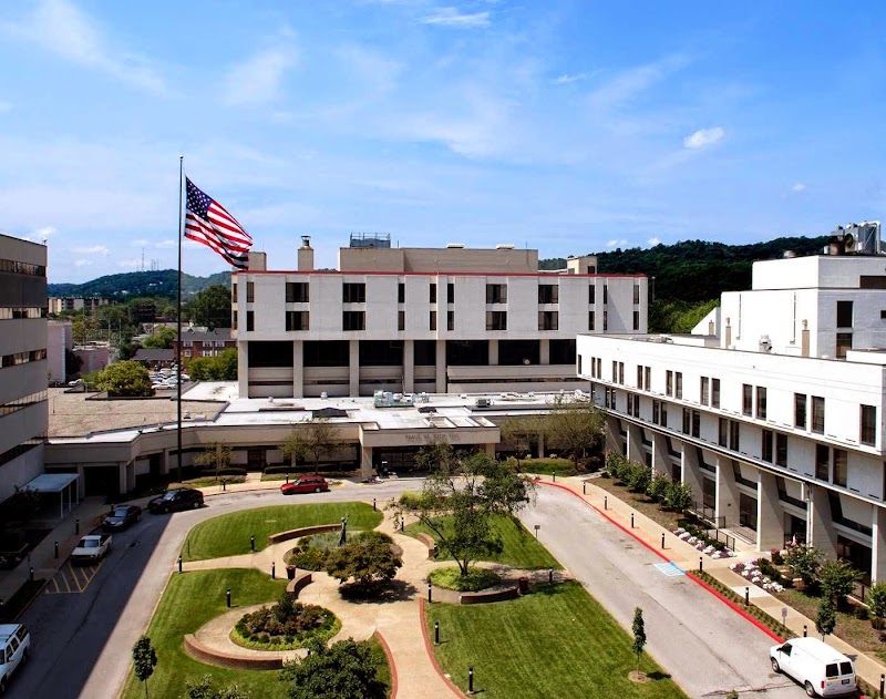 THOMAS HOSPITALS SKILLED NURSING UNIT nursing home in CHARLESTON, WV - Photo 2 of 5