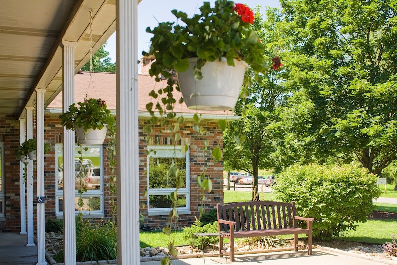 BRIGHTWOOD CENTER nursing home in FOLLANSBEE, WV - Photo 4 of 5