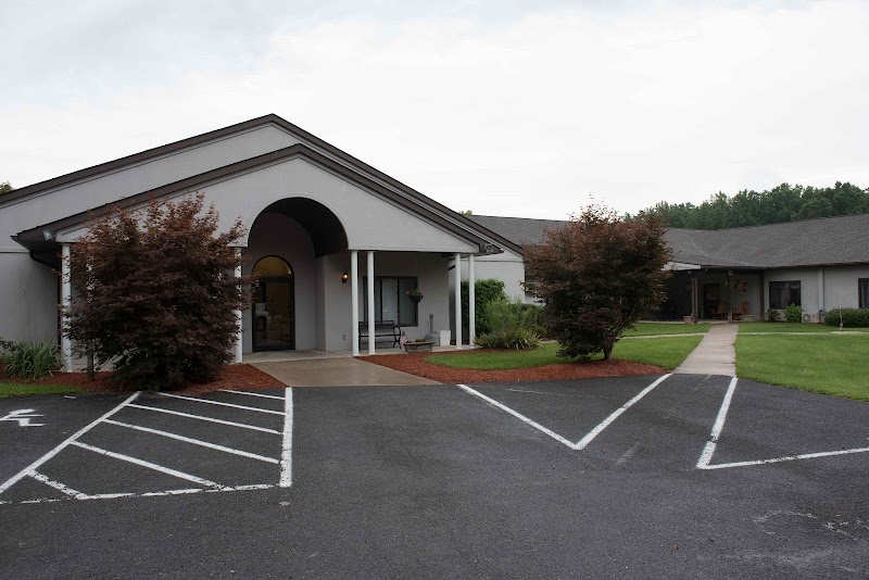 BERKELEY SPRINGS HEALTHCARE CENTER nursing home in BERKELEY SPRINGS, WV - Photo 3 of 5