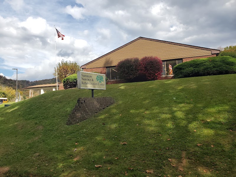 SUMMERS HEALTHCARE CENTER nursing home in HINTON, WV - Photo 3 of 5
