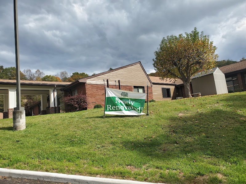 SUMMERS HEALTHCARE CENTER nursing home in HINTON, WV - Photo 5 of 5