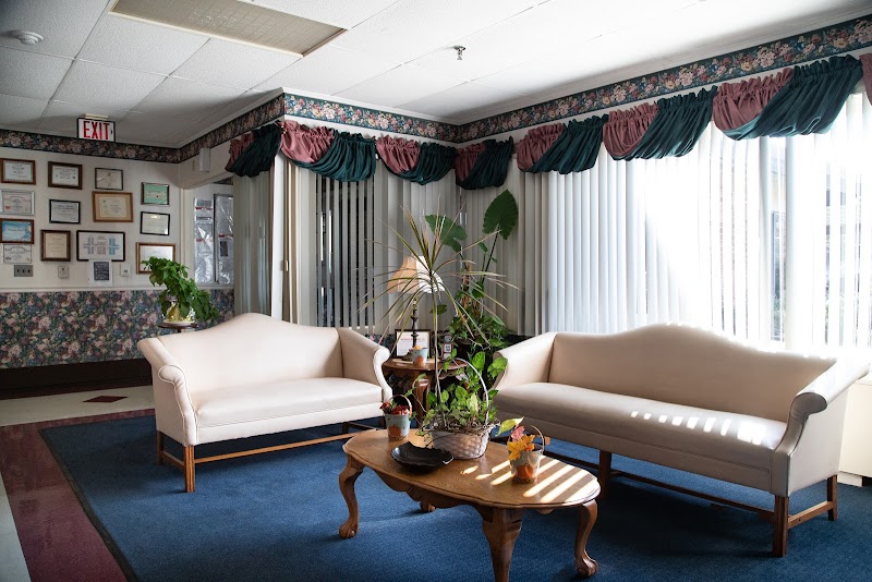 NELLA'S AT AUTUMN LAKE HEALTHCARE nursing home in ELKINS, WV - Photo 4 of 5