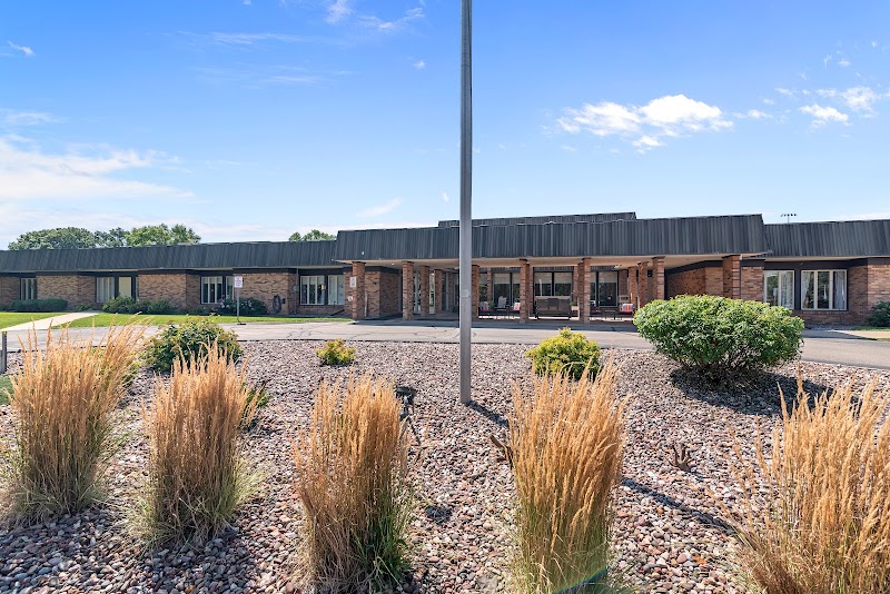 EDENBROOK OF PLATTEVILLE nursing home in PLATTEVILLE, WI - Photo 3 of 10