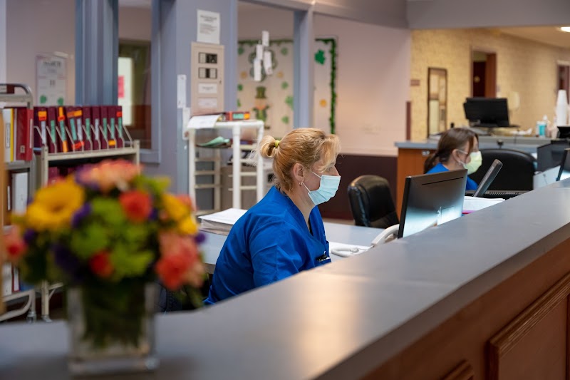 Complete Care at Kensington nursing home in WAUKESHA, WI - Photo 2 of 5