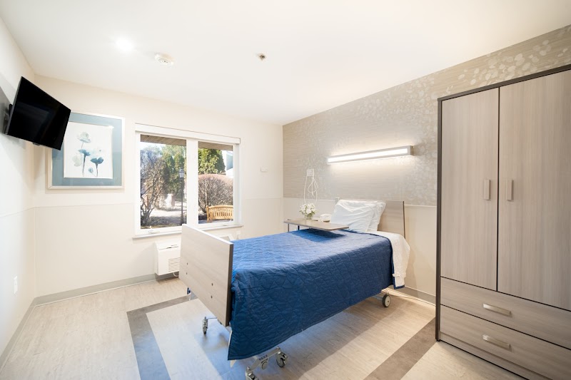 Complete Care at Kensington nursing home in WAUKESHA, WI - Photo 3 of 5