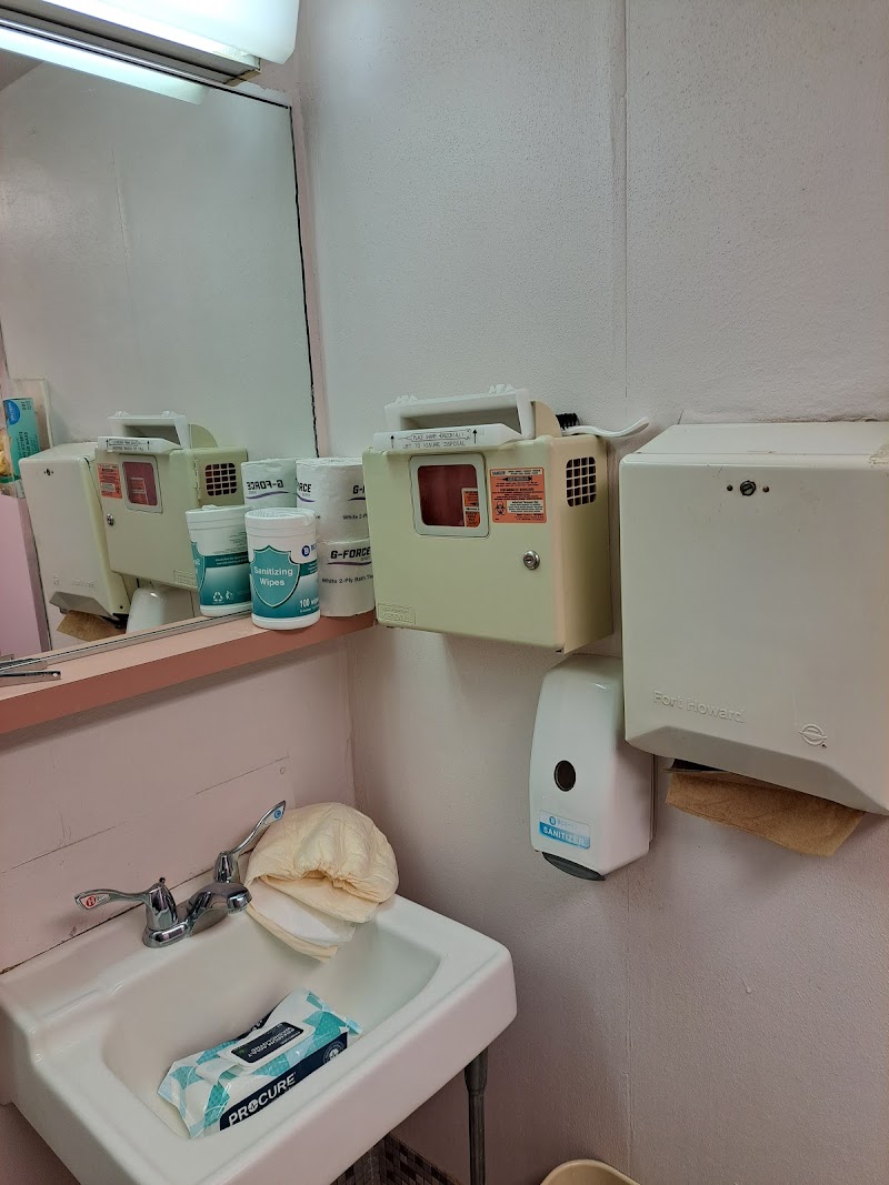 Avina of Fond du Lac nursing home in FOND DU LAC, WI - Photo 2 of 5