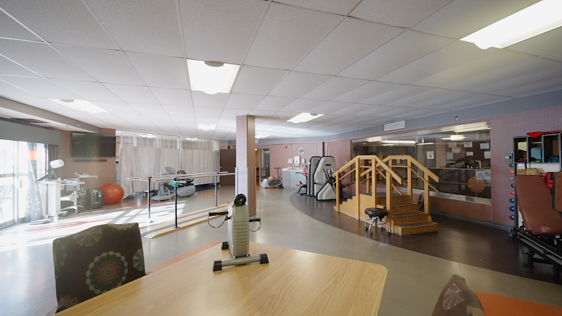 BRADLEY ESTATES NURSING AND REHAB LLC nursing home in MILWAUKEE, WI - Photo 3 of 5