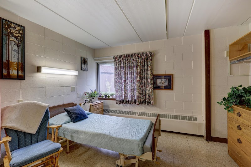 TOMAHAWK HEALTH SERVICES nursing home in TOMAHAWK, WI - Photo 4 of 5