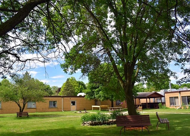 GREENTREE HEALTH AND REHABILITATION CENTER nursing home in CLINTONVILLE, WI - Photo 5 of 5