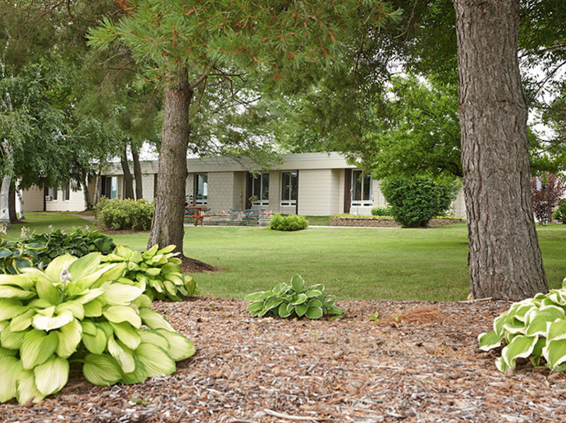 WILLOWDALE HEALTH SERVICES nursing home in NEW HOLSTEIN, WI - Photo 4 of 10