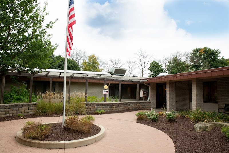 MENOMONEE FALLS HEALTH SERVICES nursing home in MENOMONEE FALLS, WI - Photo 3 of 5