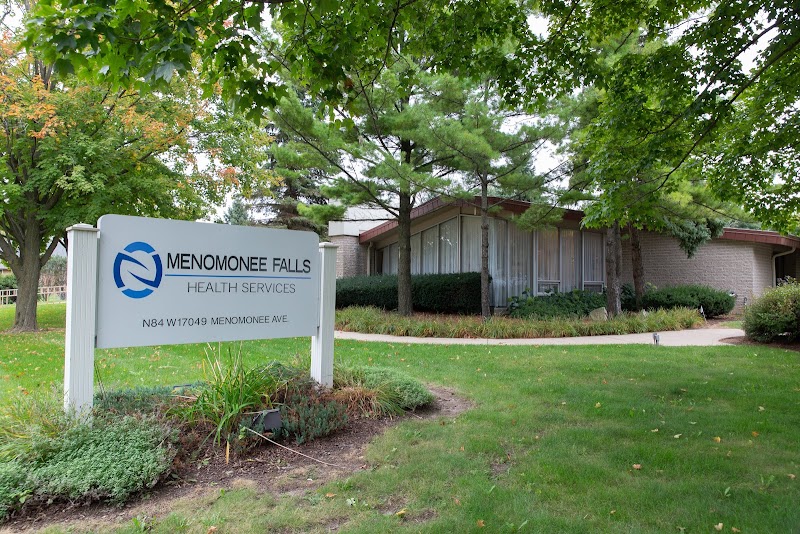 MENOMONEE FALLS HEALTH SERVICES nursing home in MENOMONEE FALLS, WI - Photo 4 of 5