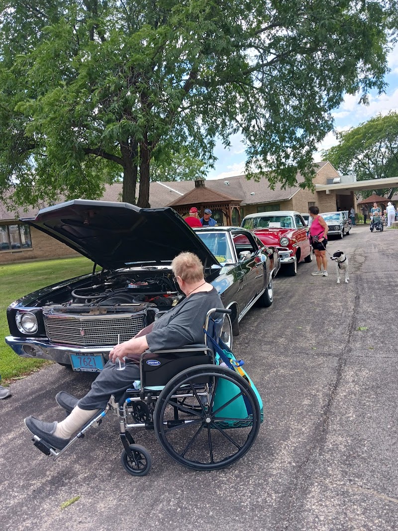 HILLVIEW HEALTH CARE CTR nursing home in LA CROSSE, WI - Photo 3 of 10