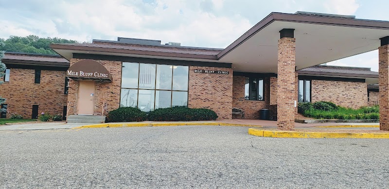 FAIR VIEW NURSING AND REHABILITATION CENTER nursing home in MAUSTON, WI - Photo 3 of 9