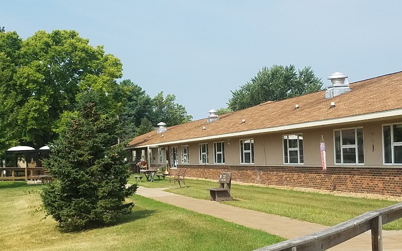 ONALASKA CARE CENTER nursing home in ONALASKA, WI - Photo 4 of 8