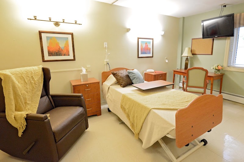OAKWOOD HEALTH SERVICES nursing home in ALTOONA, WI - Photo 3 of 5