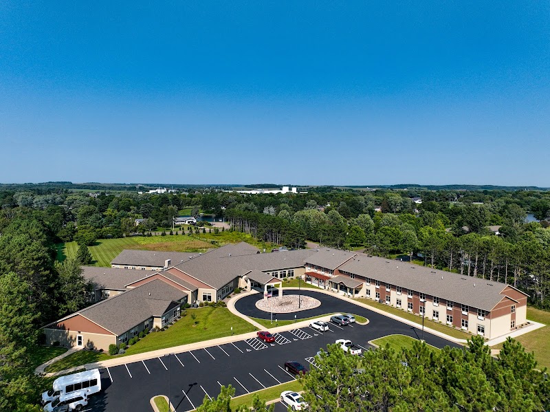 DOVE HEALTHCARE - BLOOMER nursing home in BLOOMER, WI - Photo 2 of 10