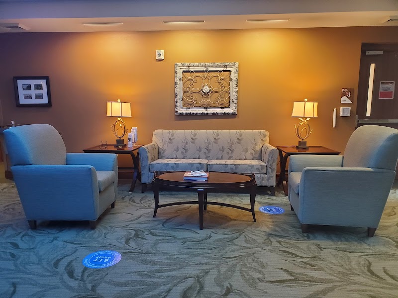 ASCENSION LIVING - LAKESHORE AT SIENA nursing home in RACINE, WI - Photo 3 of 5