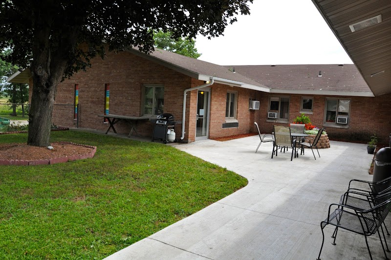 THE PINES POST ACUTE AND MEMORY CARE nursing home in CLINTONVILLE, WI - Photo 3 of 5