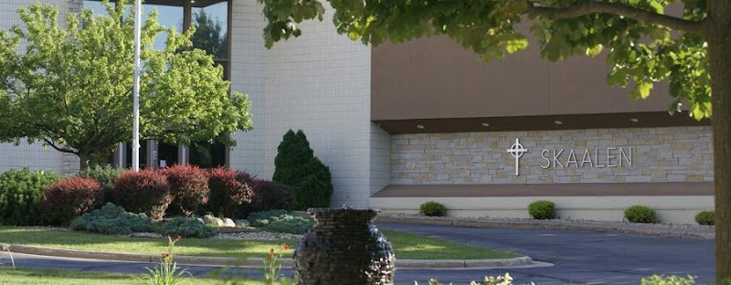 SKAALEN NURSING AND REHABILITATION CENTER nursing home in STOUGHTON, WI - Photo 2 of 5