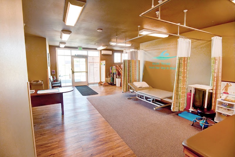 HOLTON MANOR nursing home in ELKHORN, WI - Photo 4 of 10