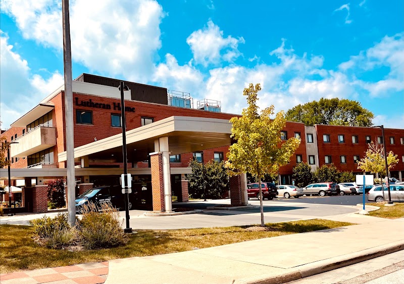LUTHERAN HOME nursing home in WAUWATOSA, WI - Photo 3 of 10