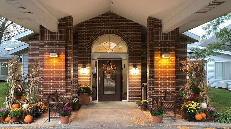 Complete Care at Glendale West nursing home in GLENDALE, WI - Photo 2 of 5