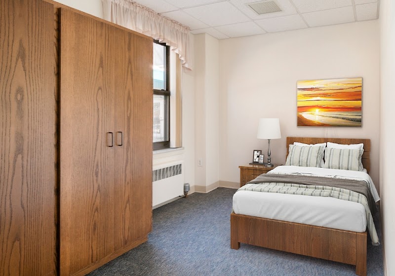 SHADY LANE NURSING CARE CENTER nursing home in MANITOWOC, WI - Photo 4 of 10