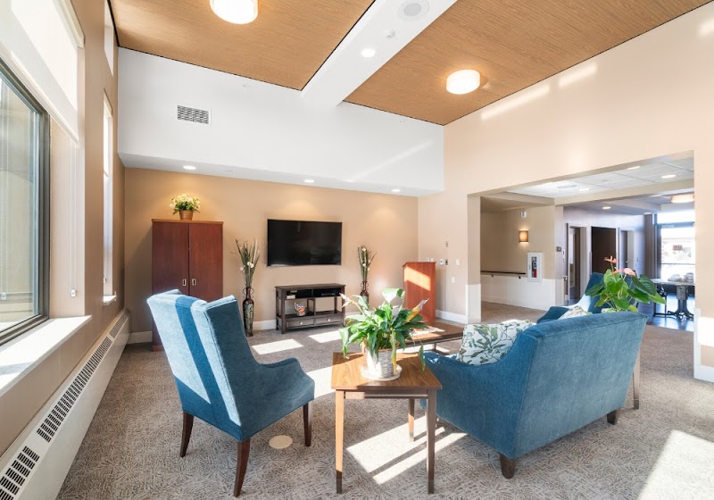 SHADY LANE NURSING CARE CENTER nursing home in MANITOWOC, WI - Photo 5 of 10