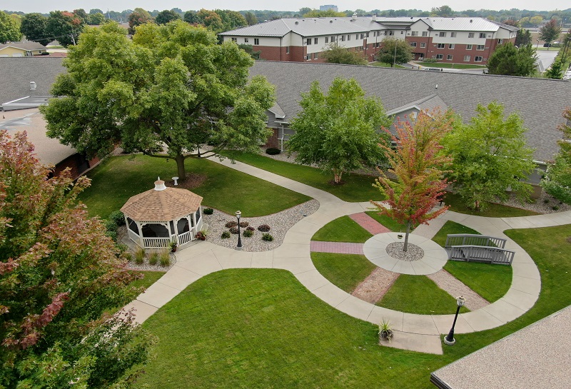 RENNES HEALTH AND REHAB CENTER- APPLETON nursing home in APPLETON, WI - Photo 3 of 9